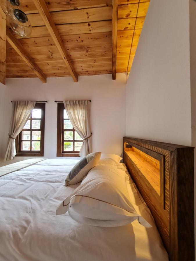 N'Gorice Hotel Berat Exterior photo